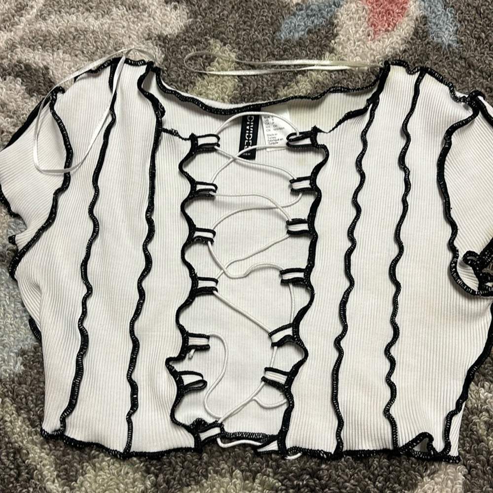 H&M crop top size S